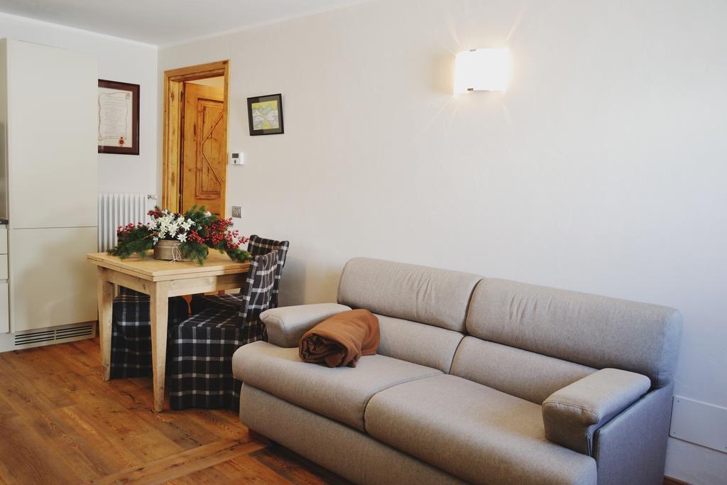 Apartment Maison Elegant 8 Breuil-Cervinia Extérieur photo