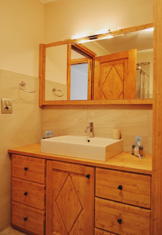 Apartment Maison Elegant 8 Breuil-Cervinia Extérieur photo